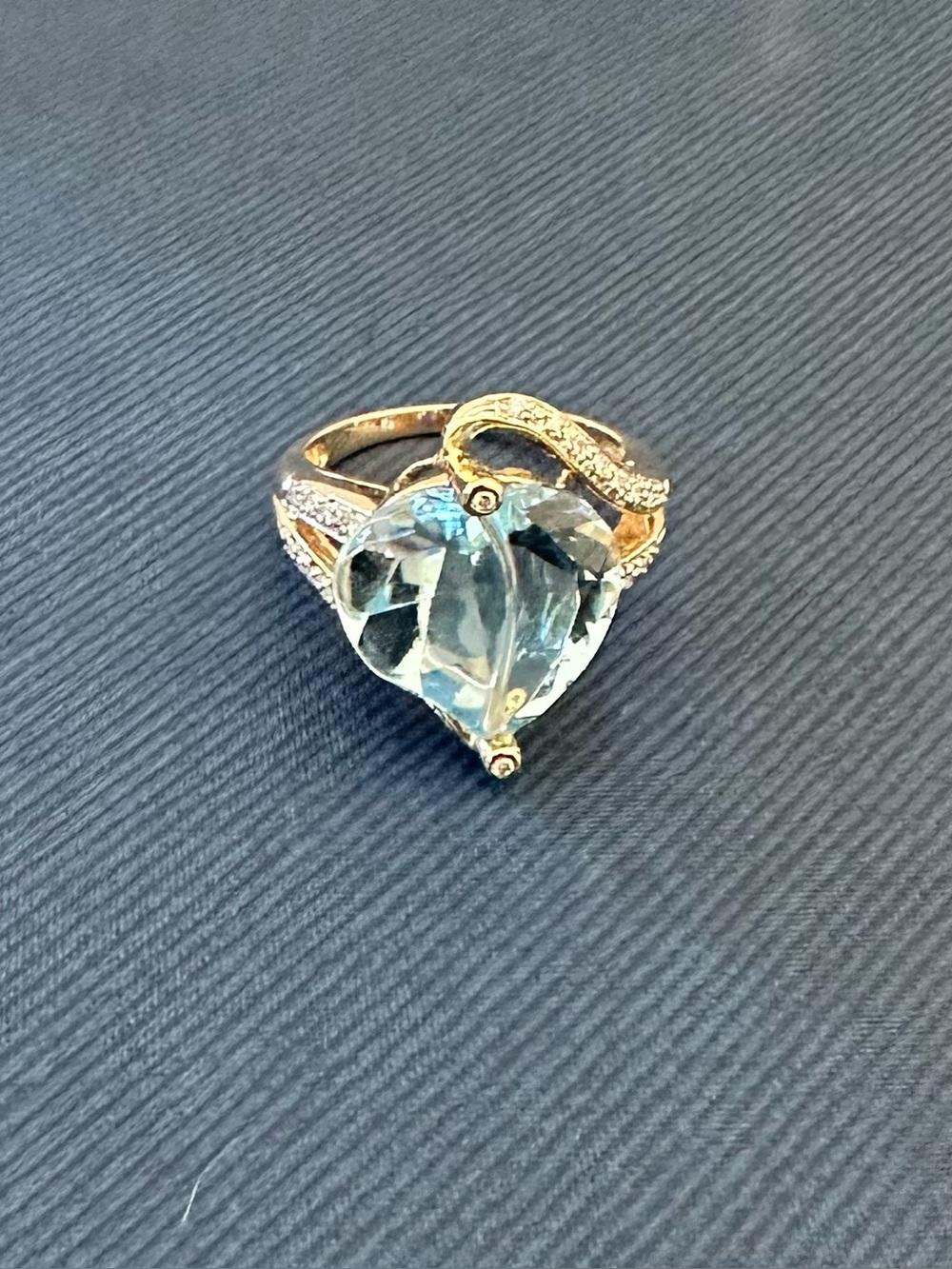 14K Gold Two-Stone Composite Heart Light Blue Gemstone & Natural Diamond Ring 8